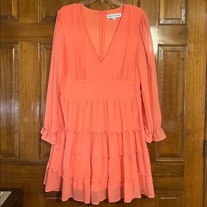 Women's Long Sleeve V-Neck Solid Tier Chiffon Dress